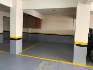 BC Downtown Apartment - 9