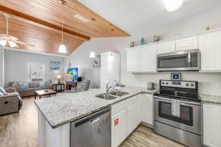 Cajun Shrimp Min to Beach Resort Pool & Slide - 7