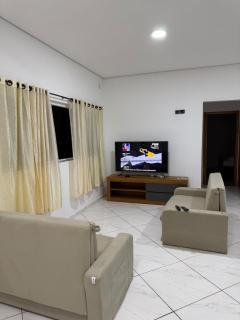 Imóvel completo a 5 minutos do Santuário - 6