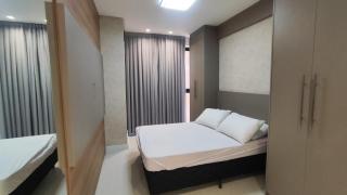 Aptos em prédio a 90 m da praia de Perequê - RIHs - 1