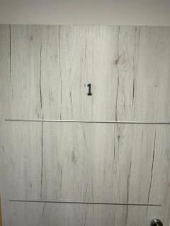 B&M Jeccuzi Studio self-check in - 3