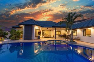 Pattaya Hill minutes from the beach and City Pattaya - 8