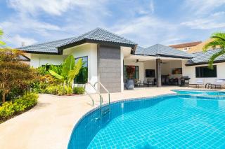 Villa Pattaya Hill, Free Electricity, minutes from Beach and Pattaya - 4