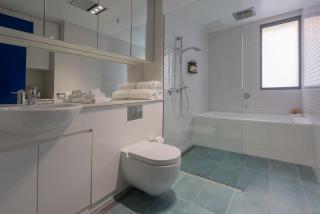 Salamanca Wharf Hotel - 7