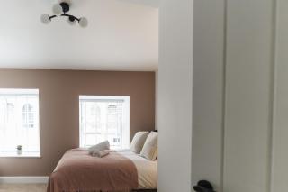 Hendford Heights - Modern & Central Apartments, Parking, Self Catering - 9