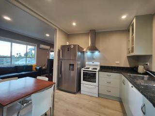 Cosy Cabin in the Loop - 4