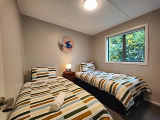 Cosy Cabin in the Loop - 3