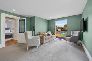 Poolside Villa on Dublin - Martinborough Retreat - 7