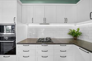 Poolside Villa on Dublin - Martinborough Retreat - 5