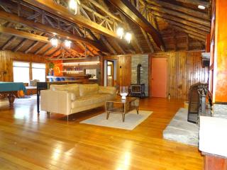 Beautiful Guest Cabin on Quiet Estate - 0