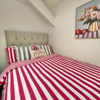 Bear Cottage - Waterfall Country - 8