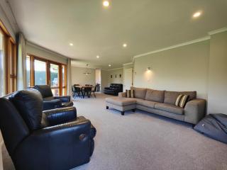 Grand Getaway Te Anau - 3