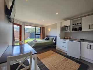 Grand Getaway Te Anau - 1