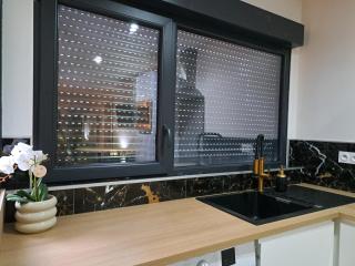 Wattrelos, T2 haut de gamme,proche transports - 2