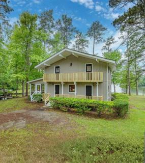 Hidden Gem - Lakefront Home with Private Boat Ramp - 6