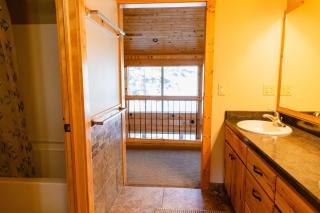 Spruces at Pine Cone Lodge- Big Sand Lake - 6