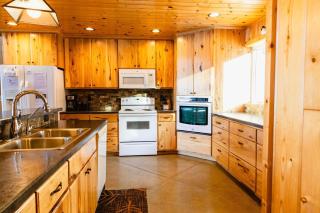 Spruces at Pine Cone Lodge- Big Sand Lake - 2