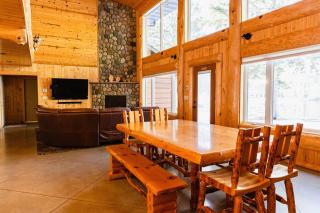 Spruces at Pine Cone Lodge- Big Sand Lake - 6