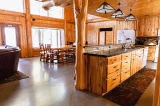 Spruces at Pine Cone Lodge- Big Sand Lake - 3