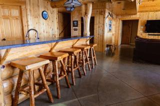 Spruces at Pine Cone Lodge- Big Sand Lake - 4