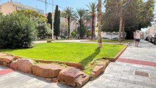 Apartment with a Pool near Beach - 8