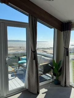 Trecco Bay - Holiday Accommodation 21732 - 9