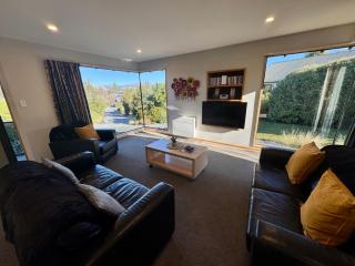 18 St James Avenue - 2