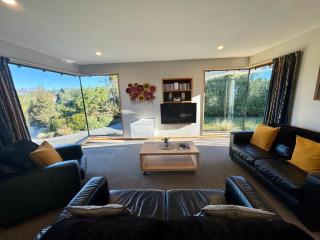 18 St James Avenue - 3