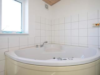 8 person holiday home on a holiday park in Løkken - 6