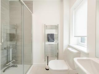 2 Bed in St Davids 92137 - 5