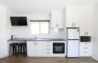 Kingaroy Holiday Park - 8