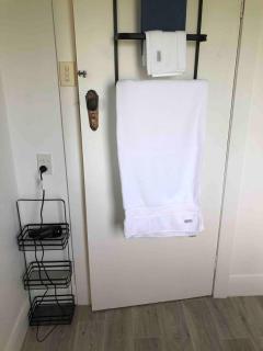 The yellow house - 4