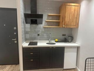 Old City Charm Prime Location Apartment - 6