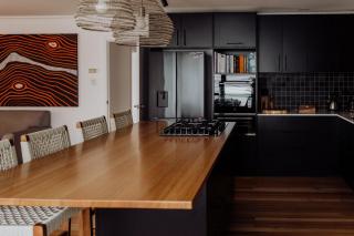 Doric Dreams - Short Stroll to St Helens - 6