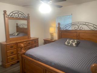 2bd 1bth Newly Renovated Home near Cowboys Stadium etc - 0