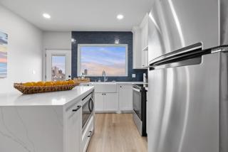 Waterfront Luxury Mins To Beach & Spacex Views - 3
