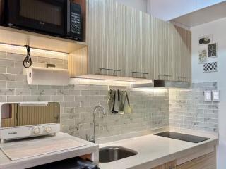 NordHaven Nook Condo in Alabang with Pool Access - 1