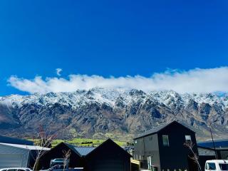 Hiking Golf Skiing Lake Remarkables 7 Min Airport - 0