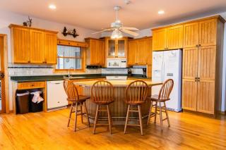 Hickory at Pine Cone Lodge - Park Rapids - 3