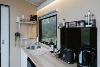 Golden Valley Retreat by Tiny Away - 1