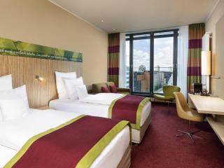 Mövenpick Hotel Frankfurt City Messe - 2