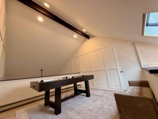 Top Luxe Oasis -Ski, Hike, Firepit, Spa, Golf - 2