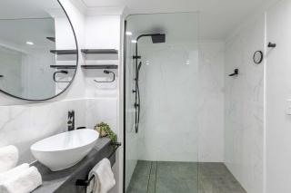 47 Reef Club 1 BR Apt - Steps to beach & town - 3