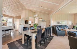 Stunning Home In Tarm With Sauna - 7