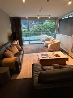 The Bowenview Bothy - 9