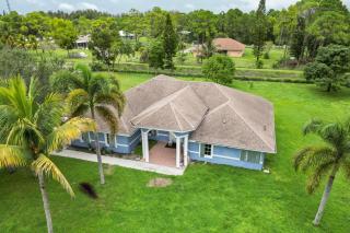 Large 5BR Home – Pool Table Yard Beaches - 8