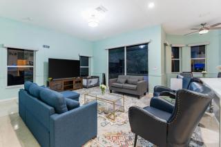 Large 5BR Home – Pool Table Yard Beaches - 6