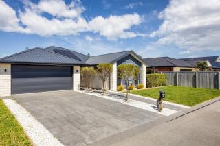 Luxury in Silverstream - 3
