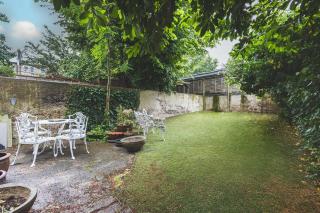 Sleeps 5, Parking WiFi & Garden, 4 Mins To Station, NEWLY REFURBISHED! - 4