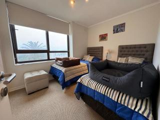 Beachfront apartment next to the casino - 9